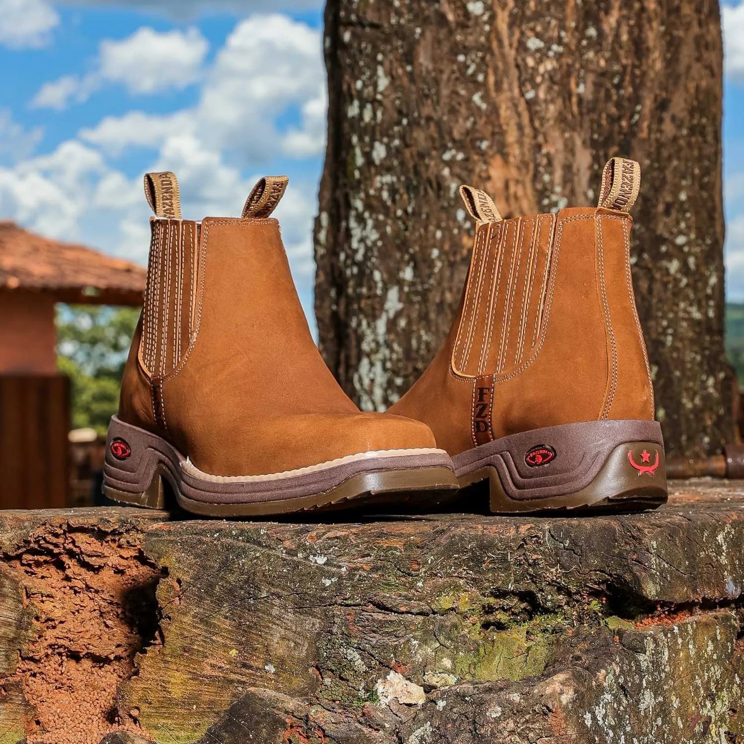 [Kit 4 em 1] Bota Masculina Ortopédica Fazenda de Cano Curto em Couro Legítimo com Boné Modão, Cinto e Carteira GRÁTIS