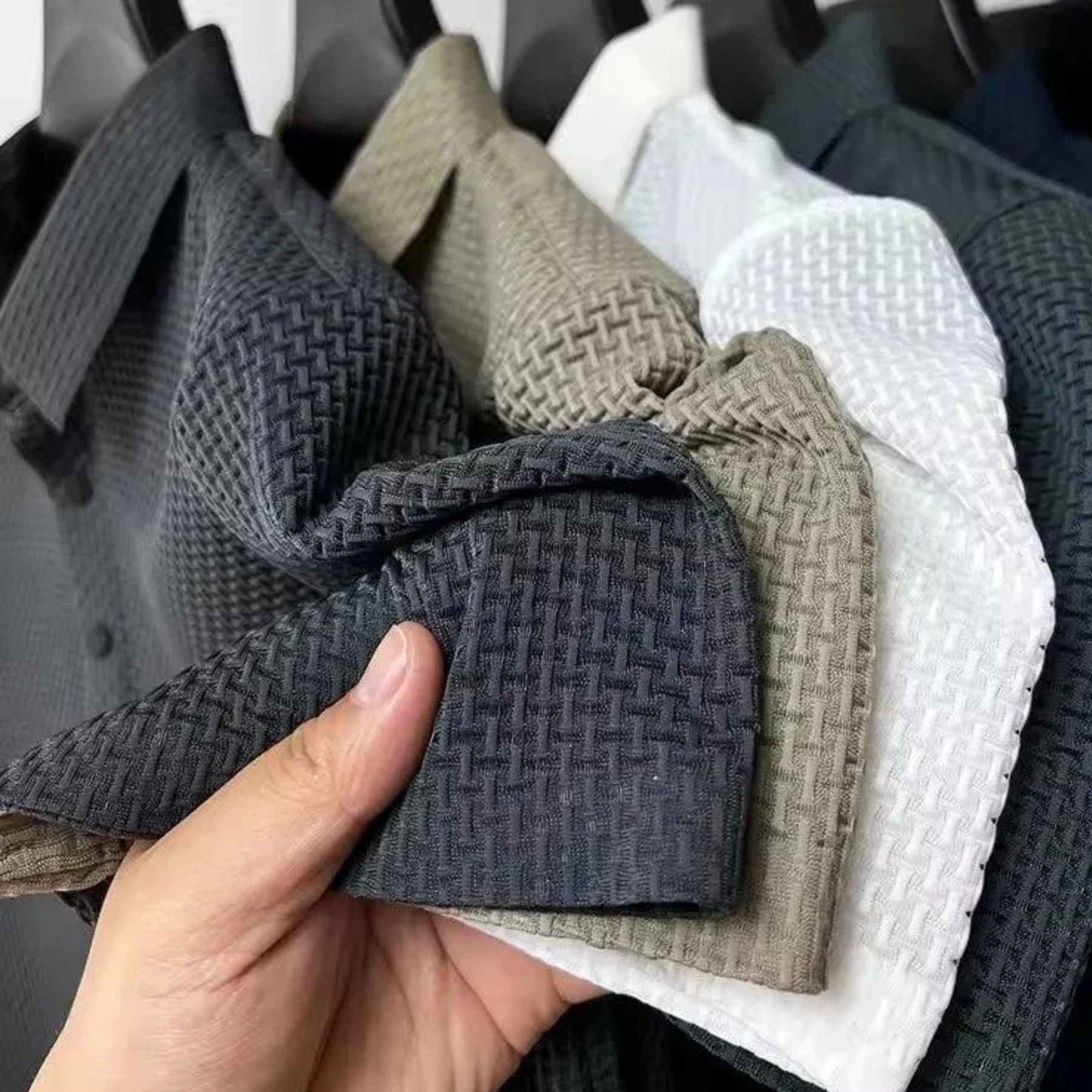 [Leve 5, Pague 3] Camisa Polo Masculina Drax em Seda Gelo e Poliéster (QUEIMA DE ESTOQUE)